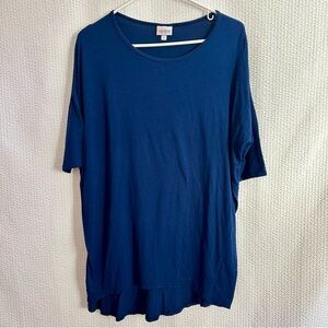 LuLaRoe Irma Women’s Blue Short Sleeve Tee Size: Small